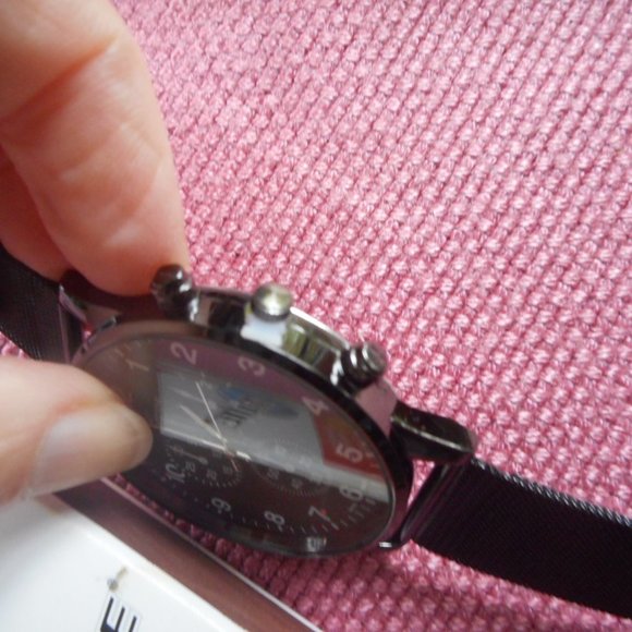 Two new quartz watches, mash band - Picture 5 of 7